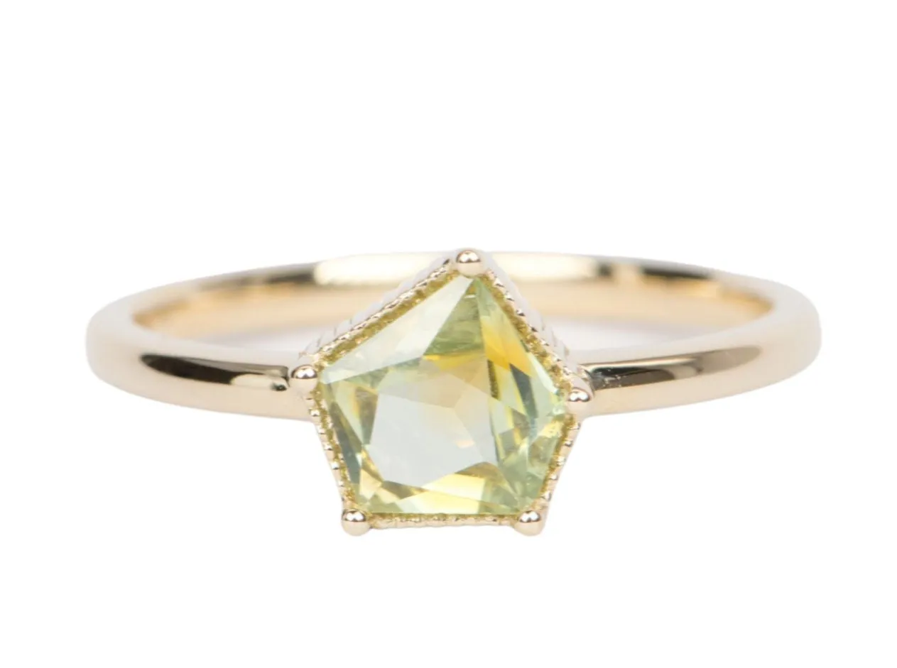 Geo Cut Green Montana Sapphire Solitaire Ring 14K Gold R6400