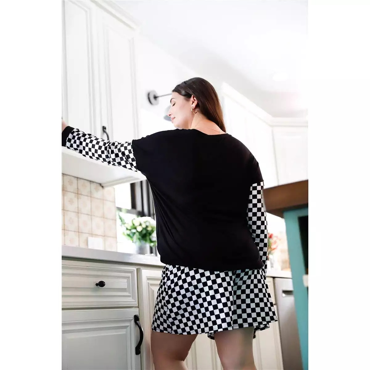 Plus Black & White Checkboard Pattern Long Sleeve Top & Shorts Set